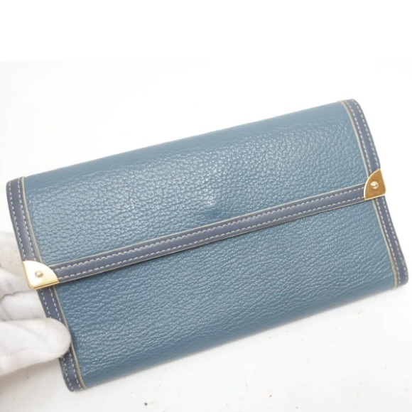 SOLD - LV LOUIS VUITTON Suhali Wallet on a Chain (WOC), Gold Hardware - Picture 3 of 12